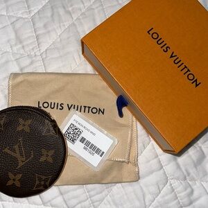 Louis Vuitton round coin purse
